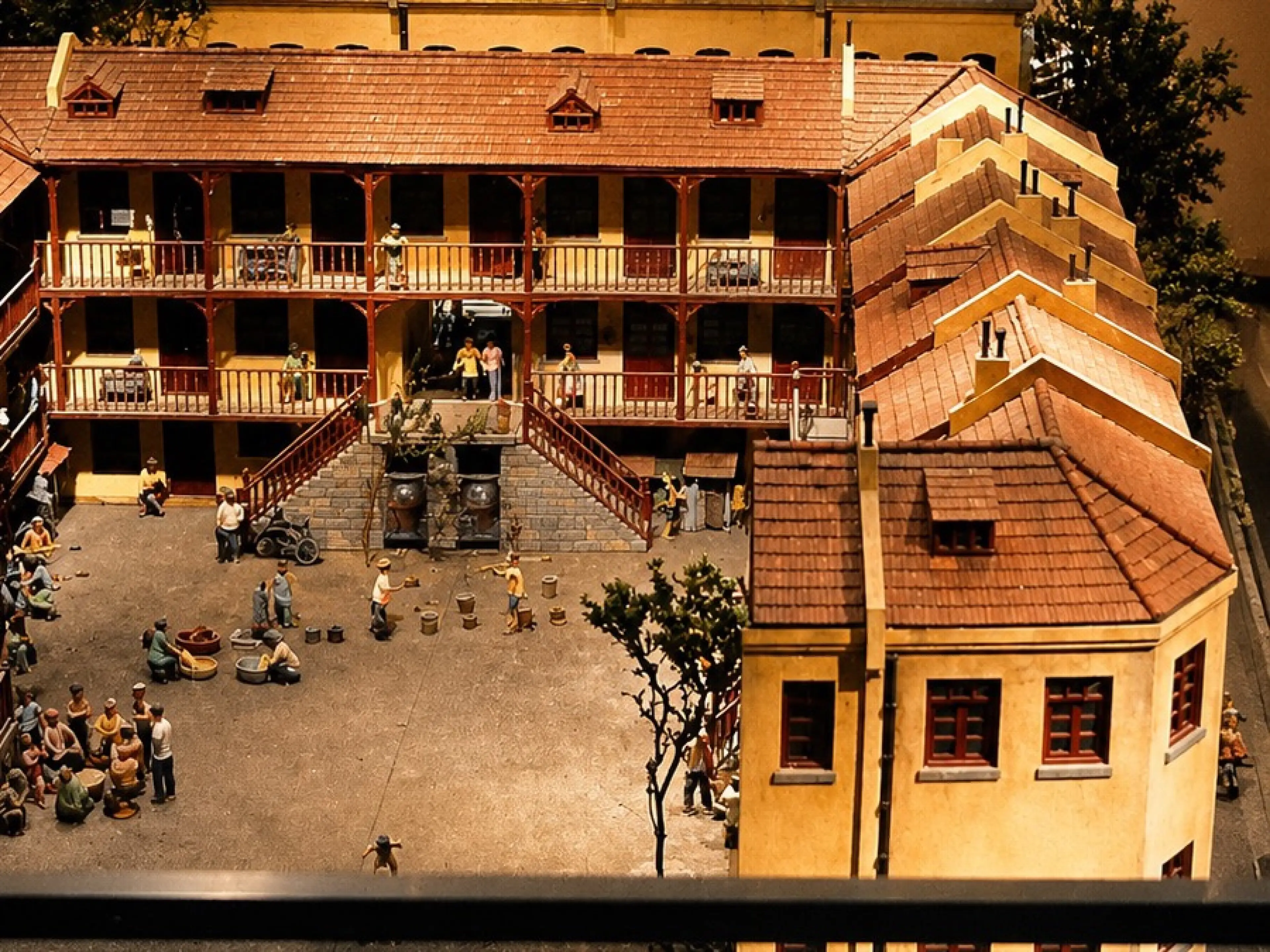 《青岛里院》微缩景观右侧建筑细节